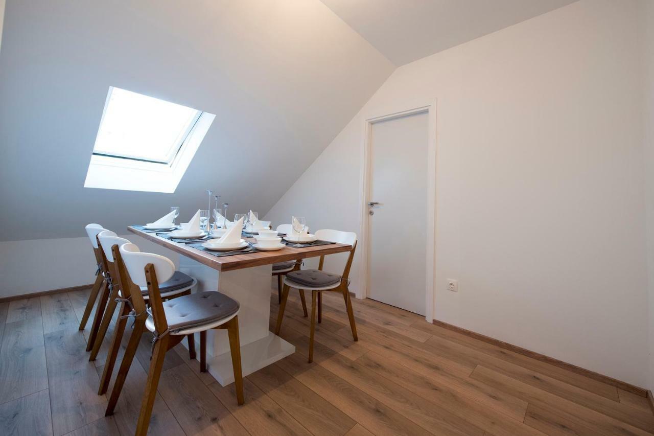 The Roof - Luxury Apartment Omis Bagian luar foto