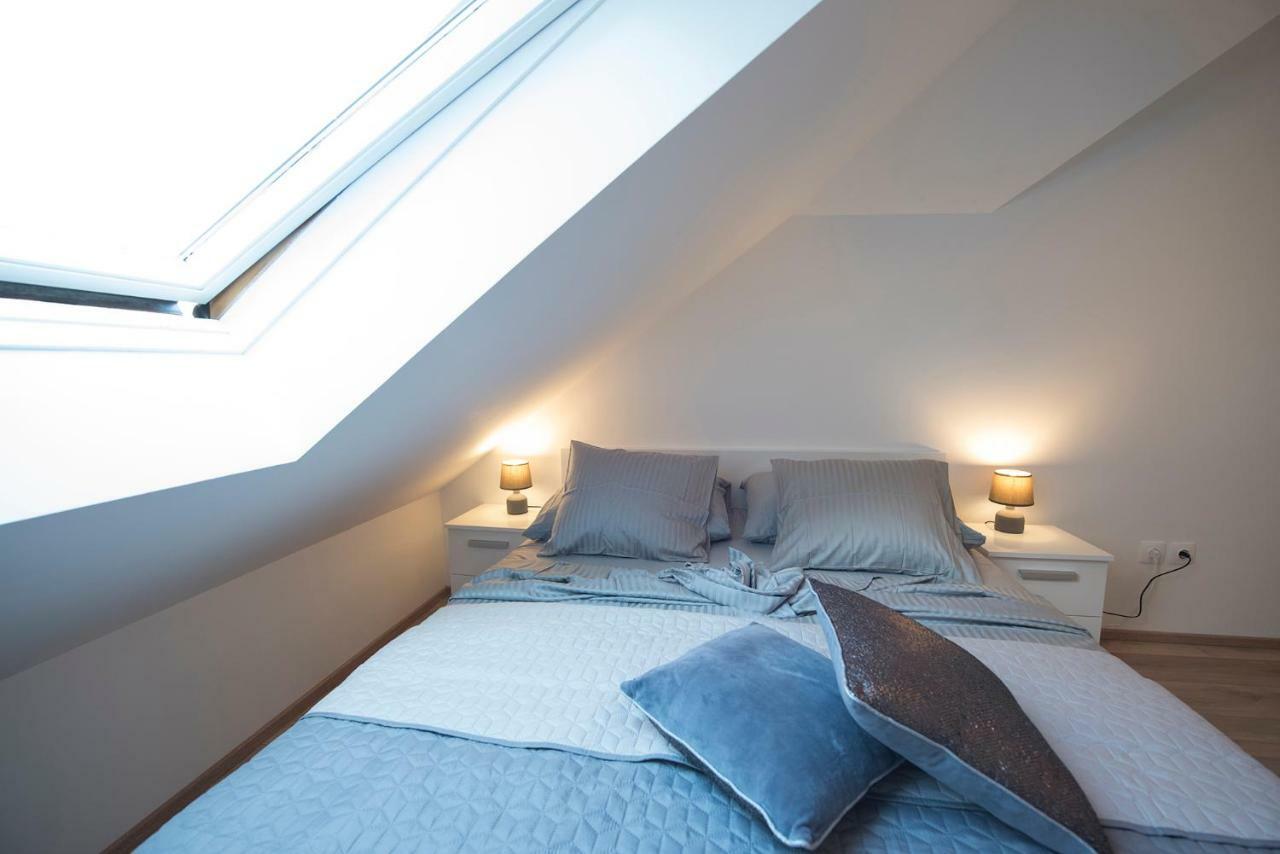 The Roof - Luxury Apartment Omis Bagian luar foto